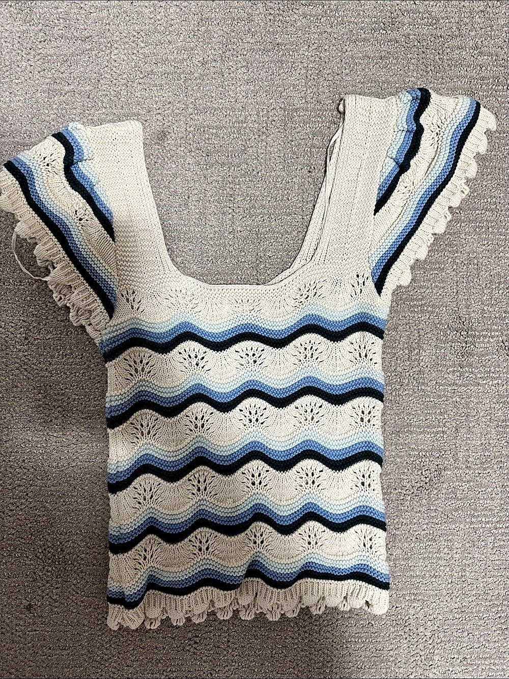 Jessica Simpson Crochet Wave Pattern Tank Top Size Small